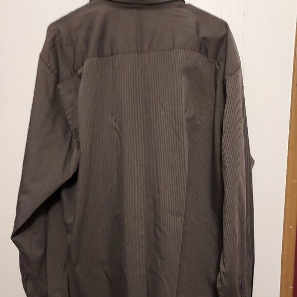 Van Heusen XXL 18-18 1/2 VGC like new - Picture 2 of 4